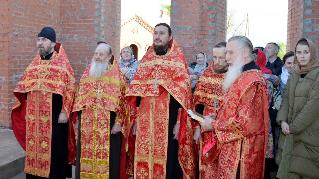 Храм в д чумой Игринского района